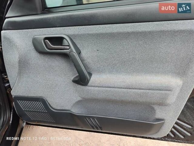 Чорний ВАЗ 2112, об'ємом двигуна 1.6 л та пробігом 158 тис. км за 2400 $, фото 38 на Automoto.ua