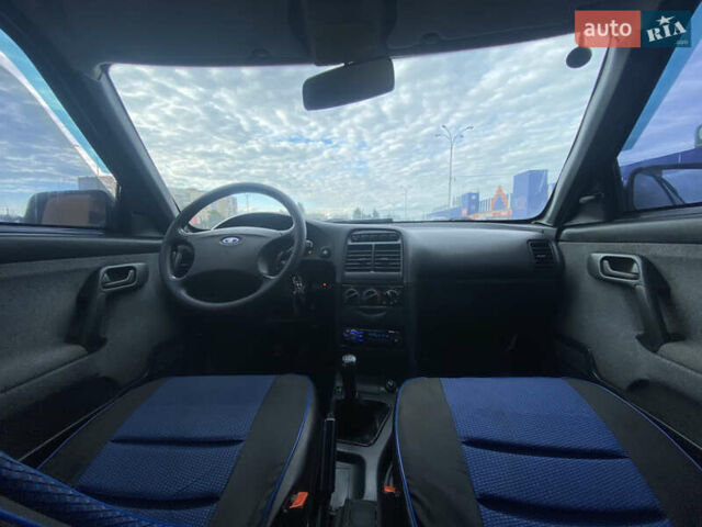 Чорний ВАЗ 2112, об'ємом двигуна 1.6 л та пробігом 112 тис. км за 2350 $, фото 15 на Automoto.ua
