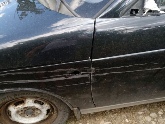 Черный ВАЗ 2112, объемом двигателя 0 л и пробегом 161 тыс. км за 2000 $, фото 3 на Automoto.ua