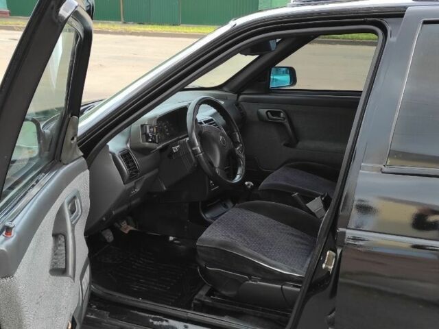 ВАЗ 2112 2007 в Нежине на Automoto.ua Черный ВАЗ 2112, объемом двигателя 1.6 л и пробегом 190 тыс. км за 3000 $, фото 5 на Automoto.ua