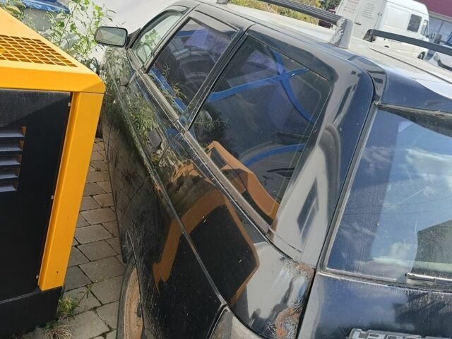 Чорний ВАЗ 2112, об'ємом двигуна 1.6 л та пробігом 11 тис. км за 1000 $, фото 1 на Automoto.ua