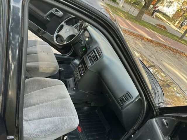 ВАЗ 2112 2010 в Софиевке на Automoto.ua Черный ВАЗ 2112, объемом двигателя 1.6 л и пробегом 150 тыс. км за 2000 $, фото 5 на Automoto.ua