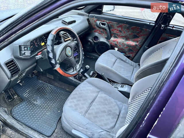 Фиолетовый ВАЗ 2112, объемом двигателя 1.5 л и пробегом 230 тыс. км за 1200 $, фото 7 на Automoto.ua