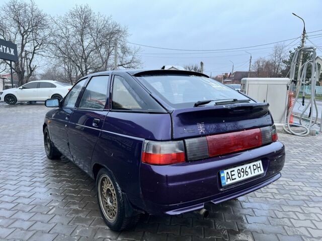 Фиолетовый ВАЗ 2112, объемом двигателя 1.5 л и пробегом 200 тыс. км за 1350 $, фото 3 на Automoto.ua