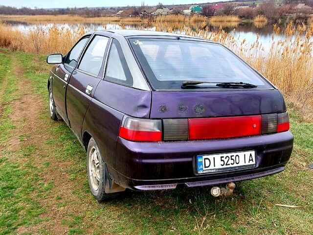 Фиолетовый ВАЗ 2112, объемом двигателя 1.5 л и пробегом 260 тыс. км за 1200 $, фото 3 на Automoto.ua