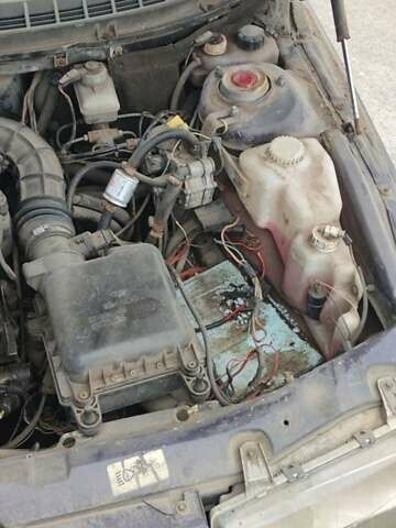 Фіолетовий ВАЗ 2112, об'ємом двигуна 1.6 л та пробігом 250 тис. км за 600 $, фото 7 на Automoto.ua