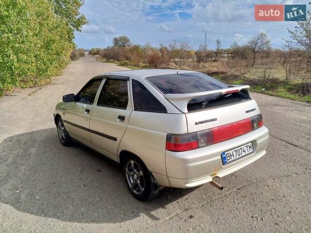 Коричневый ВАЗ 2112, объемом двигателя 1.6 л и пробегом 165 тыс. км за 1499 $, фото 5 на Automoto.ua