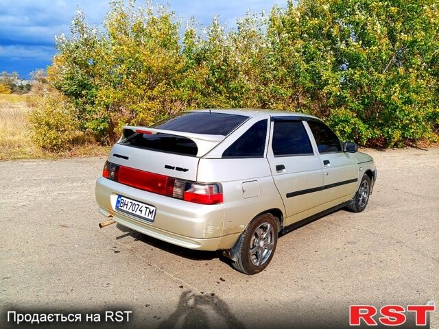 Коричневый ВАЗ 2112, объемом двигателя 1.6 л и пробегом 165 тыс. км за 1499 $, фото 11 на Automoto.ua