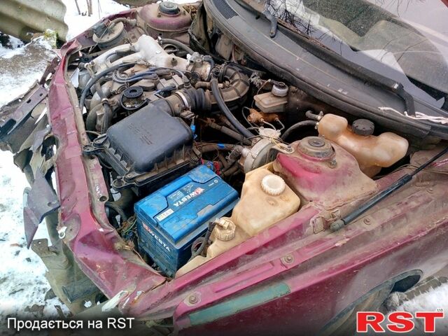 Червоний ВАЗ 2112, об'ємом двигуна 1.5 л та пробігом 1 тис. км за 580 $, фото 2 на Automoto.ua