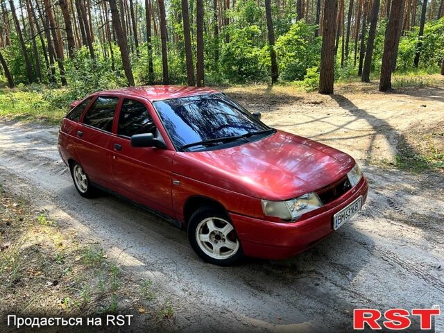 Красный ВАЗ 2112, объемом двигателя 1.5 л и пробегом 180 тыс. км за 1850 $, фото 1 на Automoto.ua