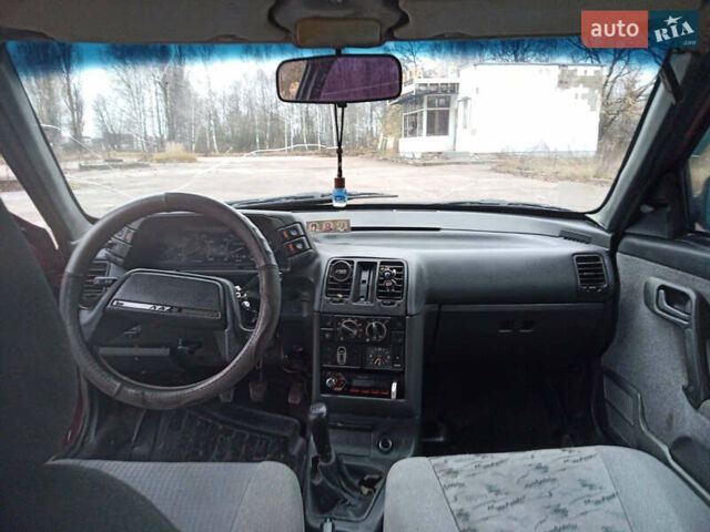 Красный ВАЗ 2112, объемом двигателя 1.6 л и пробегом 200 тыс. км за 1250 $, фото 12 на Automoto.ua