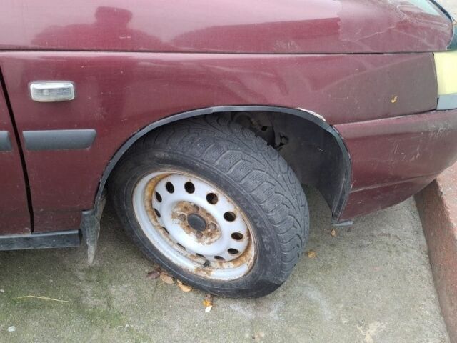 Красный ВАЗ 2112, объемом двигателя 1.6 л и пробегом 120 тыс. км за 1074 $, фото 12 на Automoto.ua