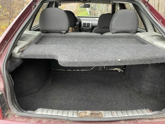 Красный ВАЗ 2112, объемом двигателя 1.6 л и пробегом 158 тыс. км за 1950 $, фото 11 на Automoto.ua