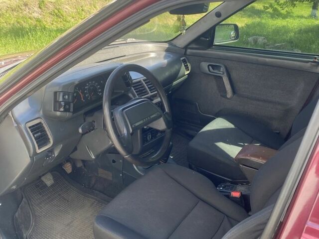 Червоний ВАЗ 2112, об'ємом двигуна 1.6 л та пробігом 120 тис. км за 2250 $, фото 4 на Automoto.ua