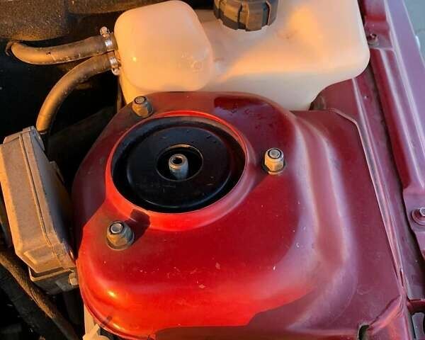 ВАЗ 2112 2007 в Ольшанка на Automoto.ua Красный ВАЗ 2112, объемом двигателя 1.6 л и пробегом 246 тыс. км за 2400 $, фото 4 на Automoto.ua