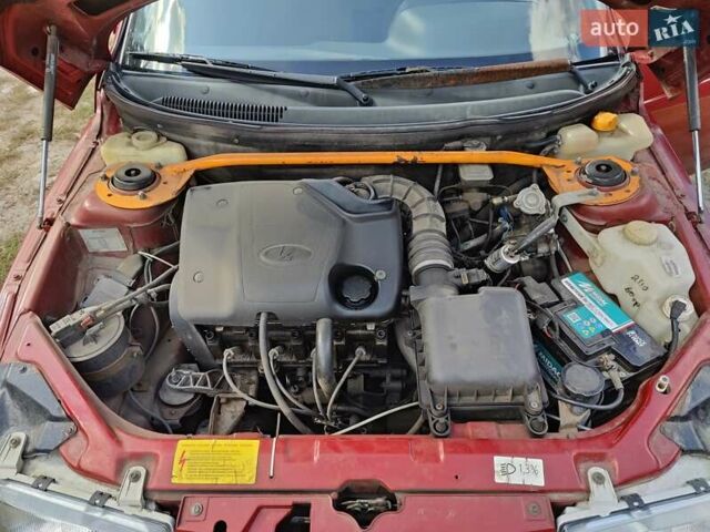 Красный ВАЗ 2112, объемом двигателя 1.6 л и пробегом 161 тыс. км за 1600 $, фото 11 на Automoto.ua