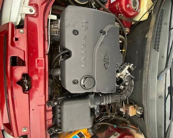 ВАЗ 2112 2007 в Новых Санжарах на Automoto.ua Красный ВАЗ 2112, объемом двигателя 1.6 л и пробегом 234 тыс. км за 2100 $, фото 6 на Automoto.ua