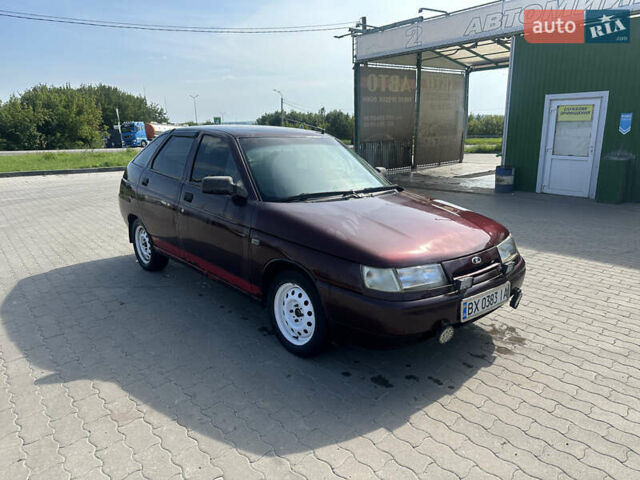Красный ВАЗ 2112, объемом двигателя 1.6 л и пробегом 340 тыс. км за 850 $, фото 2 на Automoto.ua