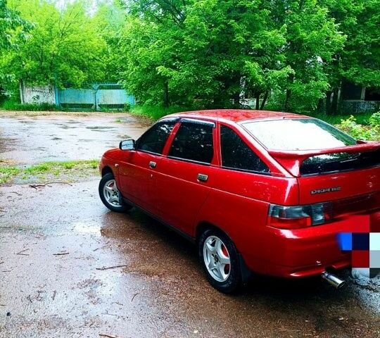 ВАЗ 2112 2008 в Городне на Automoto.ua Красный ВАЗ 2112, объемом двигателя 1.6 л и пробегом 122 тыс. км за 3200 $, фото 5 на Automoto.ua