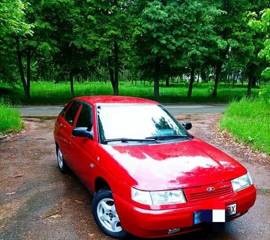 ВАЗ 2112 2008 в Городне на Automoto.ua Красный ВАЗ 2112, объемом двигателя 1.6 л и пробегом 122 тыс. км за 3200 $, фото 4 на Automoto.ua