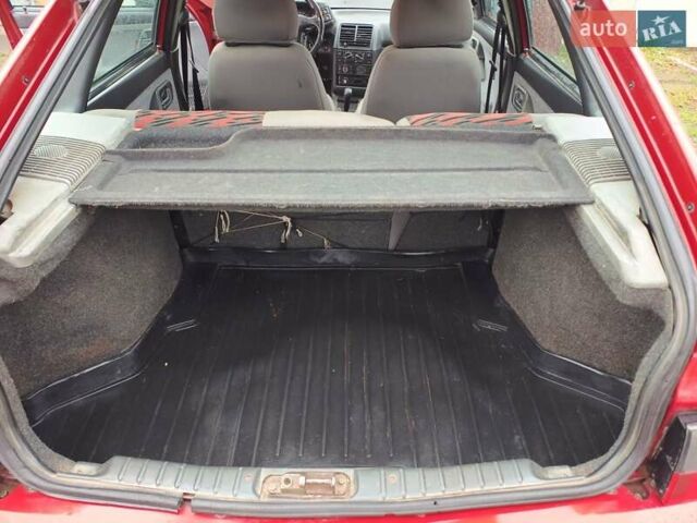 Красный ВАЗ 2112, объемом двигателя 1.6 л и пробегом 122 тыс. км за 2000 $, фото 16 на Automoto.ua