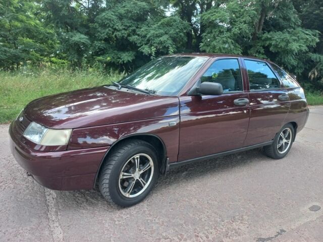 Красный ВАЗ 2112, объемом двигателя 0 л и пробегом 168 тыс. км за 3100 $, фото 1 на Automoto.ua