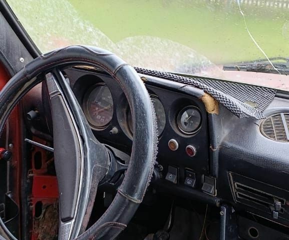 Красный ВАЗ 2112, объемом двигателя 0 л и пробегом 1 тыс. км за 473 $, фото 1 на Automoto.ua