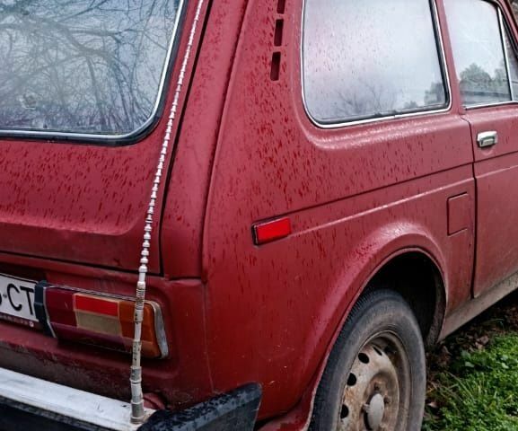 Красный ВАЗ 2112, объемом двигателя 0 л и пробегом 1 тыс. км за 473 $, фото 4 на Automoto.ua