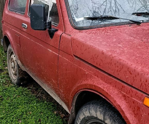 Красный ВАЗ 2112, объемом двигателя 0 л и пробегом 1 тыс. км за 473 $, фото 7 на Automoto.ua