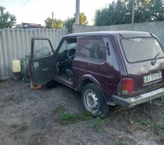 Красный ВАЗ 2112, объемом двигателя 7 л и пробегом 250 тыс. км за 1000 $, фото 3 на Automoto.ua