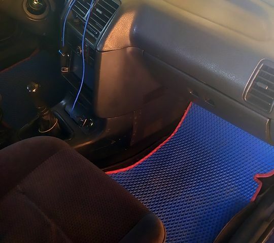 ВАЗ 2112, объемом двигателя 1.5 л и пробегом 260 тыс. км за 2100 $, фото 7 на Automoto.ua