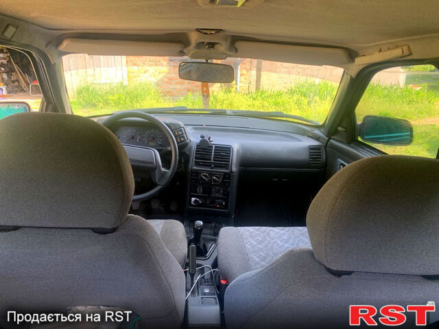 ВАЗ 2112, объемом двигателя 1.6 л и пробегом 130 тыс. км за 2050 $, фото 4 на Automoto.ua