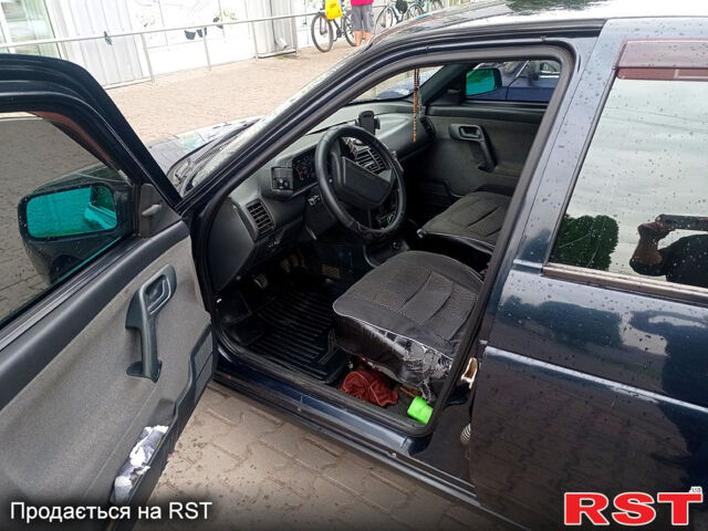 ВАЗ 2112, объемом двигателя 1.6 л и пробегом 0 тыс. км за 1850 $, фото 2 на Automoto.ua