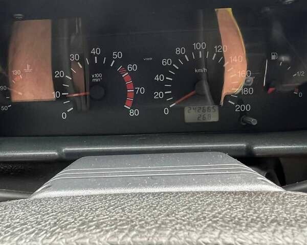 ВАЗ 2112, объемом двигателя 1.6 л и пробегом 244 тыс. км за 2000 $, фото 4 на Automoto.ua