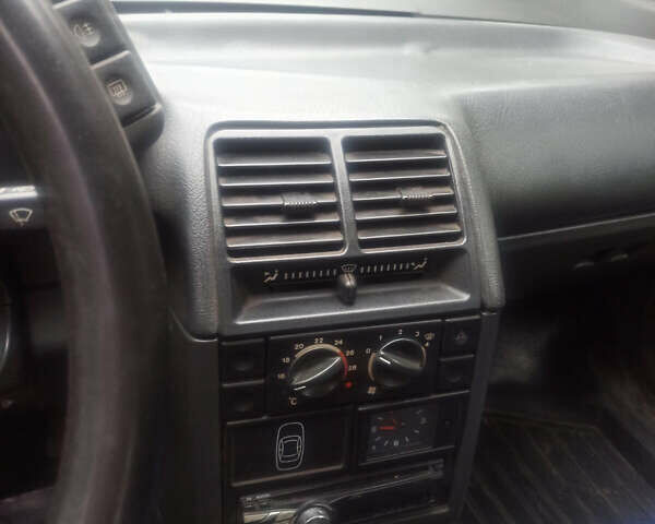 ВАЗ 2112, объемом двигателя 1.6 л и пробегом 156 тыс. км за 1700 $, фото 3 на Automoto.ua