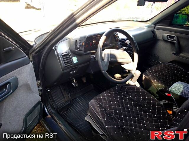 ВАЗ 2112, объемом двигателя 1.6 л и пробегом 230 тыс. км за 1850 $, фото 7 на Automoto.ua