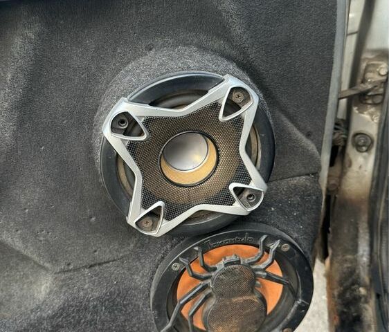 ВАЗ 2112, объемом двигателя 0 л и пробегом 210 тыс. км за 1399 $, фото 5 на Automoto.ua