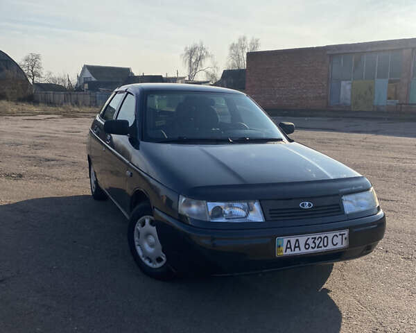 ВАЗ 2112, объемом двигателя 1.79 л и пробегом 103 тыс. км за 2400 $, фото 1 на Automoto.ua