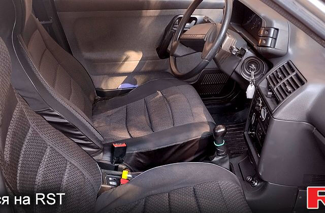 ВАЗ 2112, объемом двигателя 1.6 л и пробегом 222 тыс. км за 1799 $, фото 10 на Automoto.ua