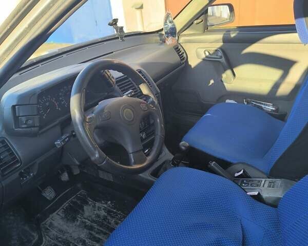 ВАЗ 2112, объемом двигателя 1.6 л и пробегом 192 тыс. км за 700 $, фото 2 на Automoto.ua