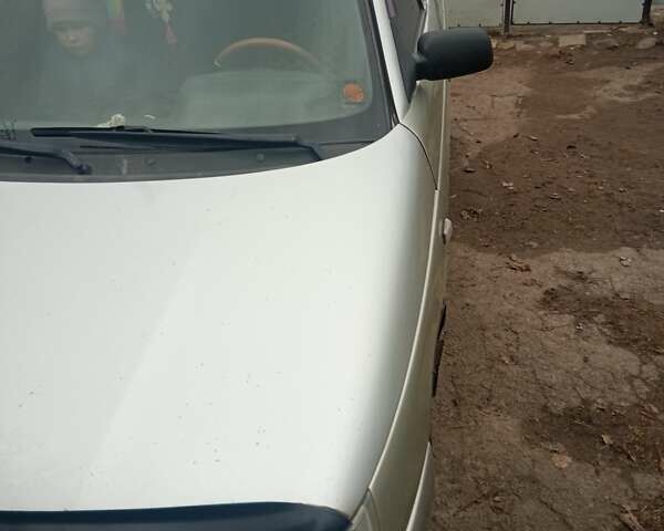 Жовтий ВАЗ 2112, об'ємом двигуна 1.6 л та пробігом 210 тис. км за 1299 $, фото 3 на Automoto.ua
