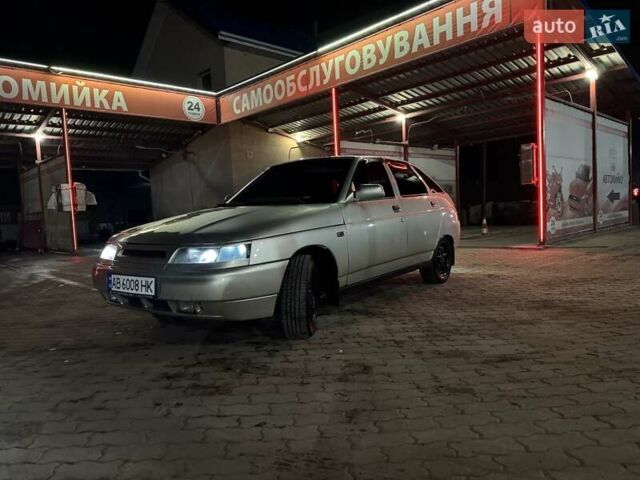 Желтый ВАЗ 2112, объемом двигателя 1.6 л и пробегом 292 тыс. км за 2399 $, фото 4 на Automoto.ua