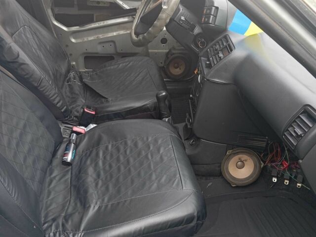 Сірий ВАЗ 2112, об'ємом двигуна 1.6 л та пробігом 244 тис. км за 1497 $, фото 4 на Automoto.ua