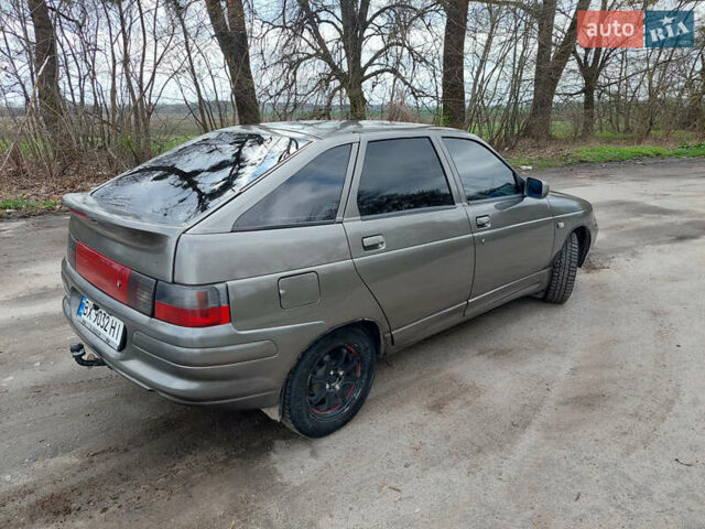 Серый ВАЗ 2112, объемом двигателя 1.5 л и пробегом 260 тыс. км за 1400 $, фото 8 на Automoto.ua