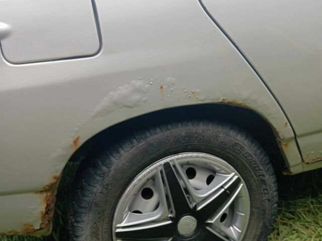 Сірий ВАЗ 2112, об'ємом двигуна 1.6 л та пробігом 244 тис. км за 1497 $, фото 9 на Automoto.ua