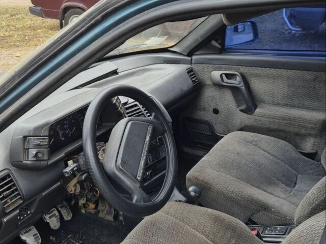 Серый ВАЗ 2112, объемом двигателя 1.6 л и пробегом 445 тыс. км за 950 $, фото 9 на Automoto.ua