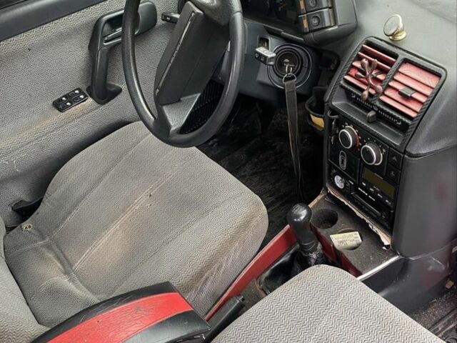 Серый ВАЗ 2112, объемом двигателя 1.5 л и пробегом 111 тыс. км за 1300 $, фото 3 на Automoto.ua