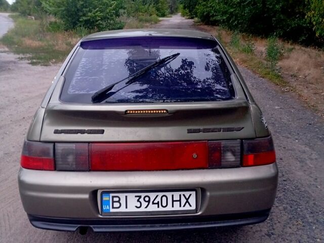 Серый ВАЗ 2112, объемом двигателя 1.5 л и пробегом 207 тыс. км за 1800 $, фото 3 на Automoto.ua