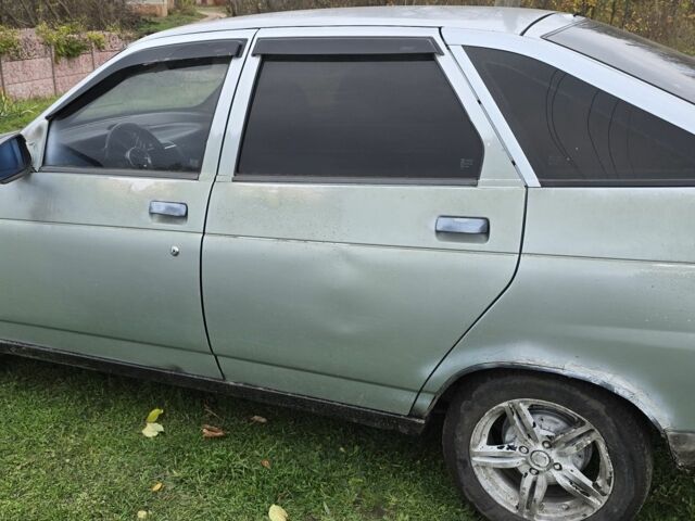 Серый ВАЗ 2112, объемом двигателя 1.5 л и пробегом 200 тыс. км за 800 $, фото 1 на Automoto.ua