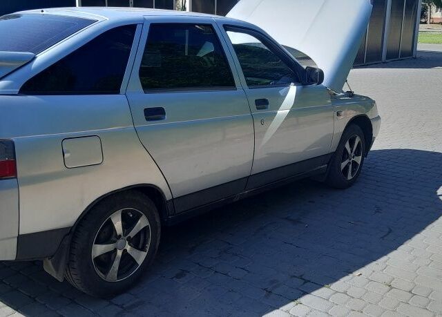 Сірий ВАЗ 2112, об'ємом двигуна 1.5 л та пробігом 250 тис. км за 1801 $, фото 8 на Automoto.ua